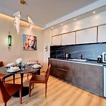 Beachfront Smart Homes By Marty's アパートホテル