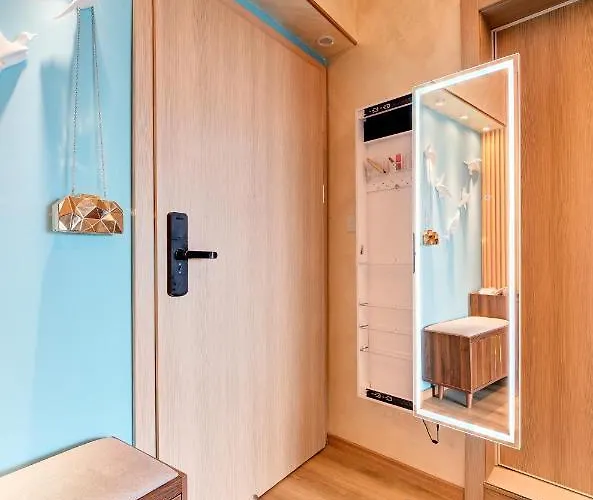 Aparthotel Beachfront Smart Homes By Marty's 4*