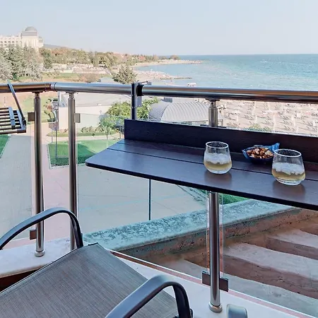 Beachfront Smart Homes By Marty's 4* Sunny Beach
