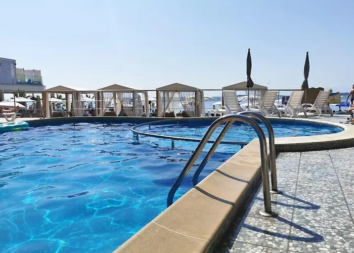 Beachfront Smart Homes By Marty's 阳光海滩