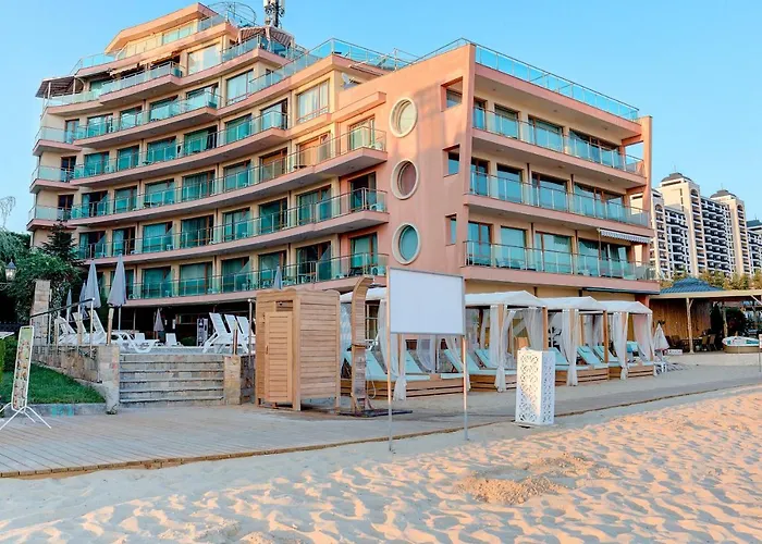 Beachfront Smart Homes By Marty's Appart hôtel 4*
